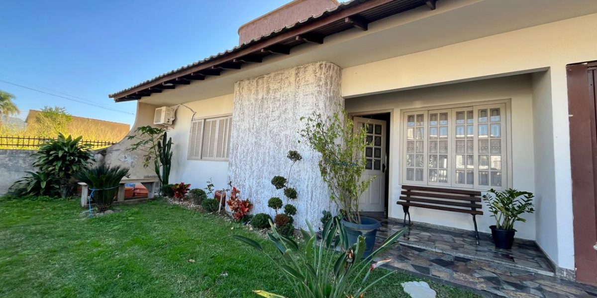 Casa ampla Humaitá de cima