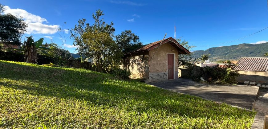 Casa à venda – Centro Gravatal