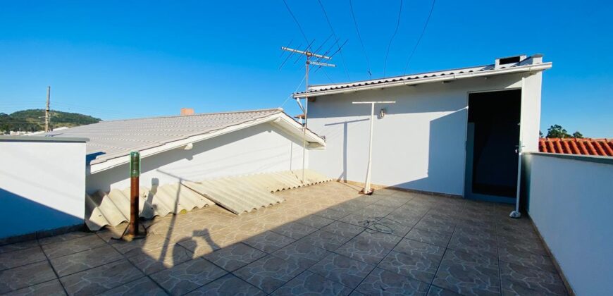 Casa à venda em Capivari de Baixo, Rua da Liberdade – Bairro Santa Lúcia