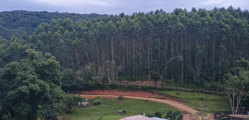 Sítio à Venda – 2,1 Hectares