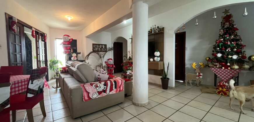 Apartamento à venda no Edifício Adriana – Oficinas, Tubarão/SC