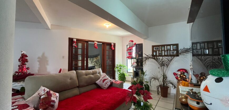 Apartamento à venda no Edifício Adriana – Oficinas, Tubarão/SC