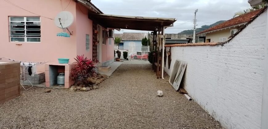 Casa a venda – Bairro São João Margem Esquerda