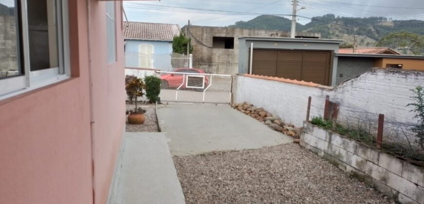 Casa a venda – Bairro São João Margem Esquerda