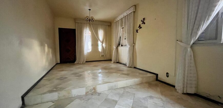 Casa a venda – Centro Tubarão