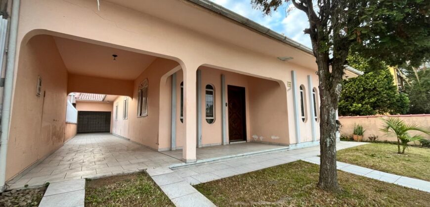 Casa a venda – Centro Tubarão