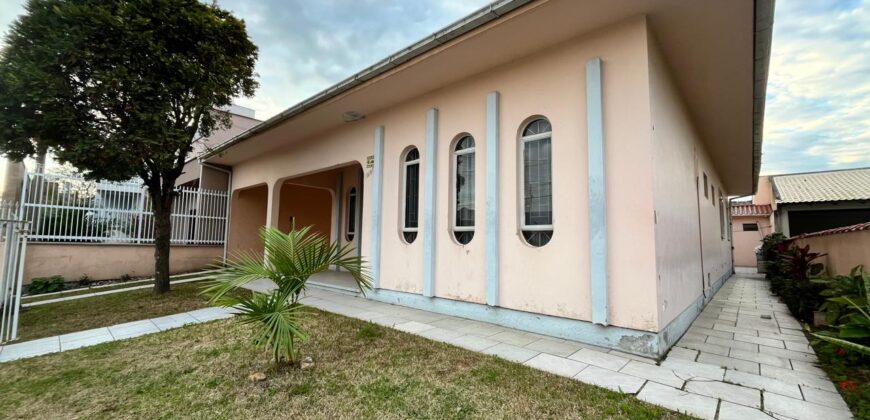 Casa a venda – Centro Tubarão
