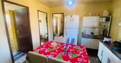 Casa  de madeira antiga a venda – Capivari de baixo