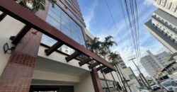 Apartamento à venda no Centro de Tubarão