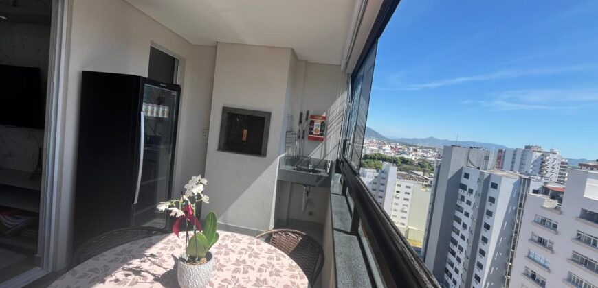 Apartamento à venda no Centro de Tubarão