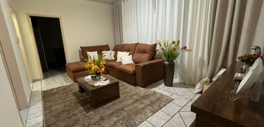 Casa à venda no Centro de Gravatal/SC