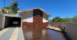 Casa à venda no Centro de Gravatal/SC