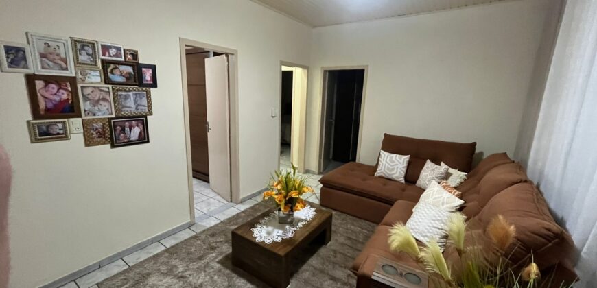 Casa à venda no Centro de Gravatal/SC