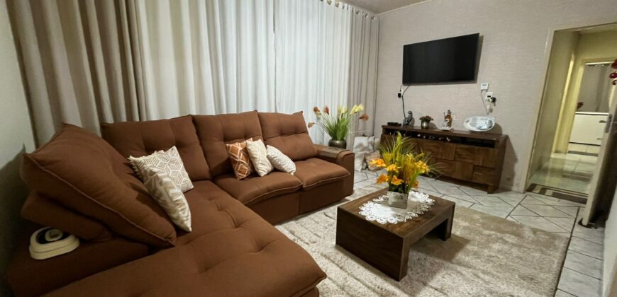 Casa à venda no Centro de Gravatal/SC