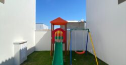 Casa tipo sobrado á venda em Capivari de Baixo – SC