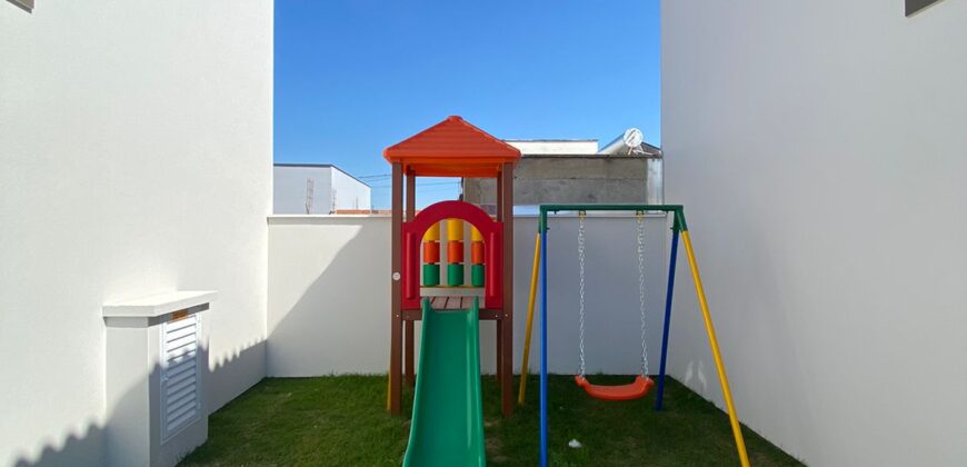 Casa tipo sobrado á venda em Capivari de Baixo – SC