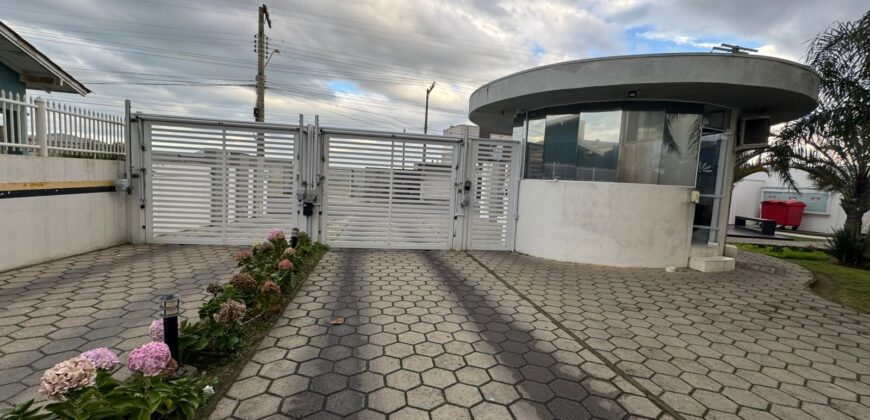 Apartamento à venda em Mar Grosso – Laguna