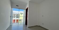 Sobrado Geminado à Venda em Pescaria Brava