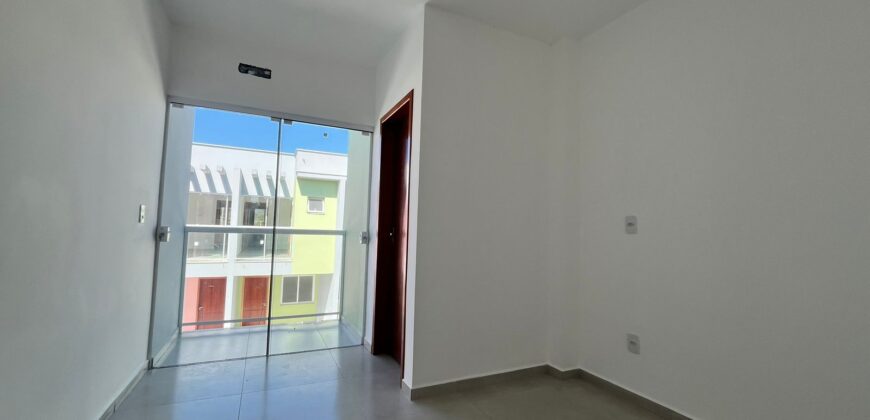 Sobrado Geminado à Venda em Pescaria Brava