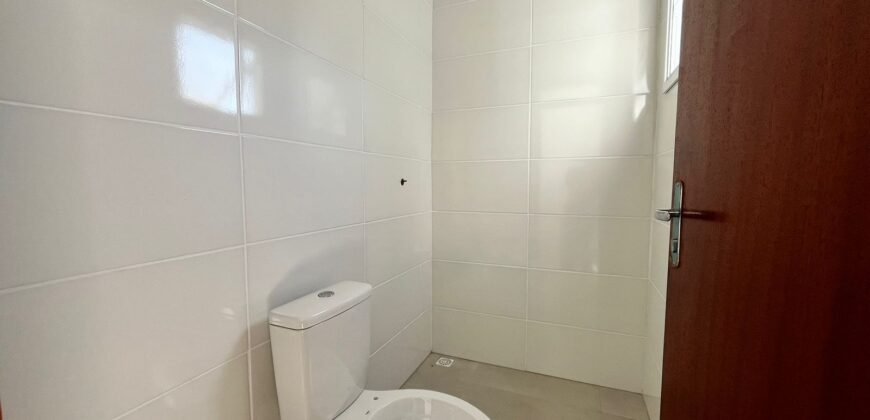 Sobrado Geminado à Venda em Pescaria Brava