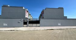 Sobrado Geminado à Venda em Pescaria Brava