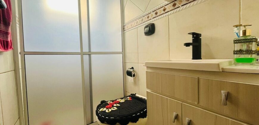 Casa à venda em Capivari de Baixo