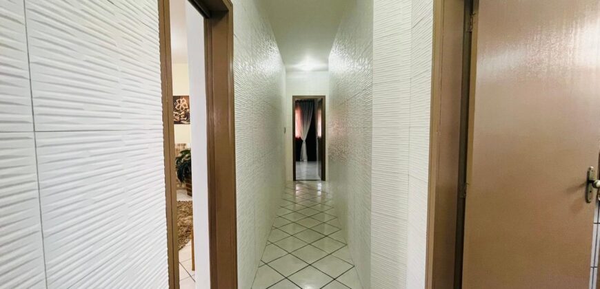 Casa à venda em Capivari de Baixo