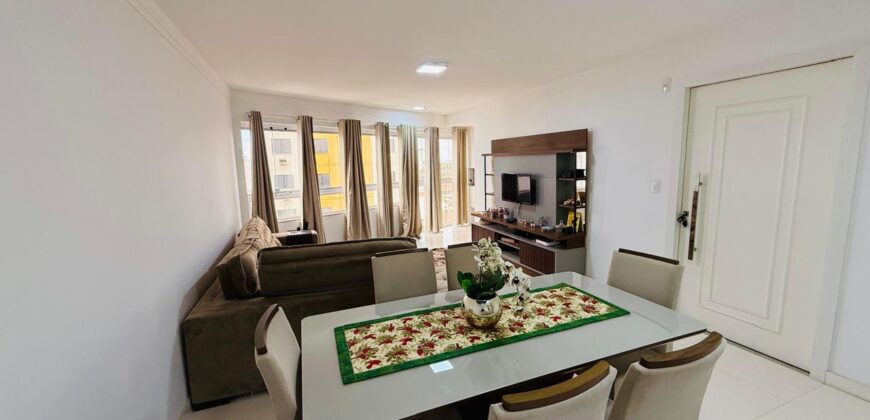 Apartamento à venda no Centro de Tubarão