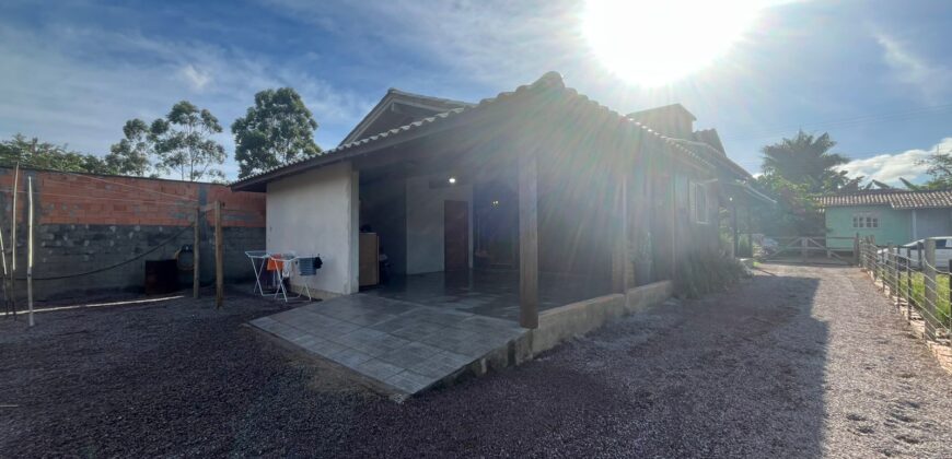  Casa à venda em Tubarão SC
