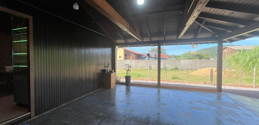  Casa à venda em Tubarão SC
