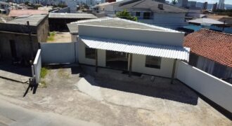 Sala comercial à venda em Tubarão, Rua Adolfo Corrêa -Passo do Gado