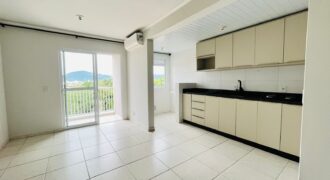  Apartamento à venda no Parque das Palmeiras, Tubarão