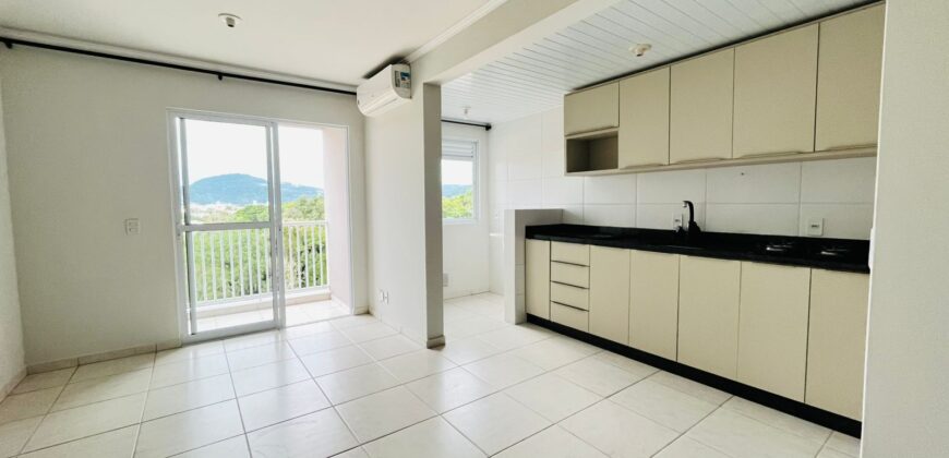  Apartamento à venda no Parque das Palmeiras, Tubarão