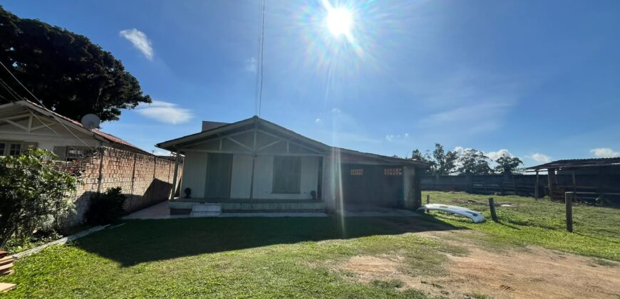 Imóvel à venda – Terreno e 2 casas