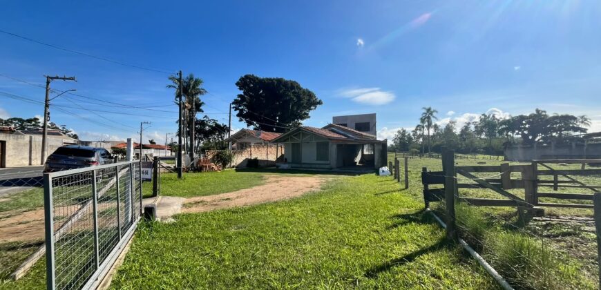 Imóvel à venda – Terreno e 2 casas