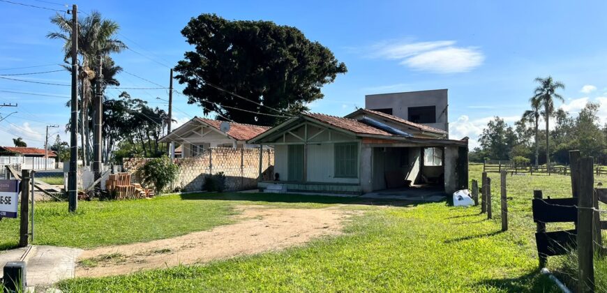 Imóvel à venda – Terreno e 2 casas