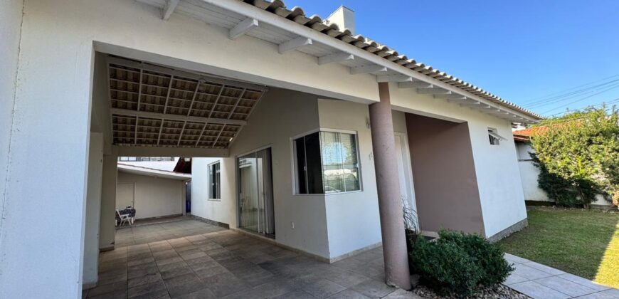 Casa à venda – Morrotes, Tubarão