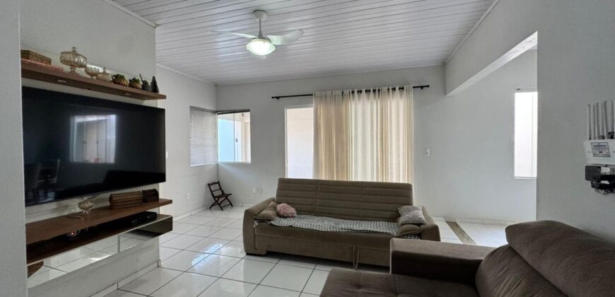 Casa à venda – Morrotes, Tubarão