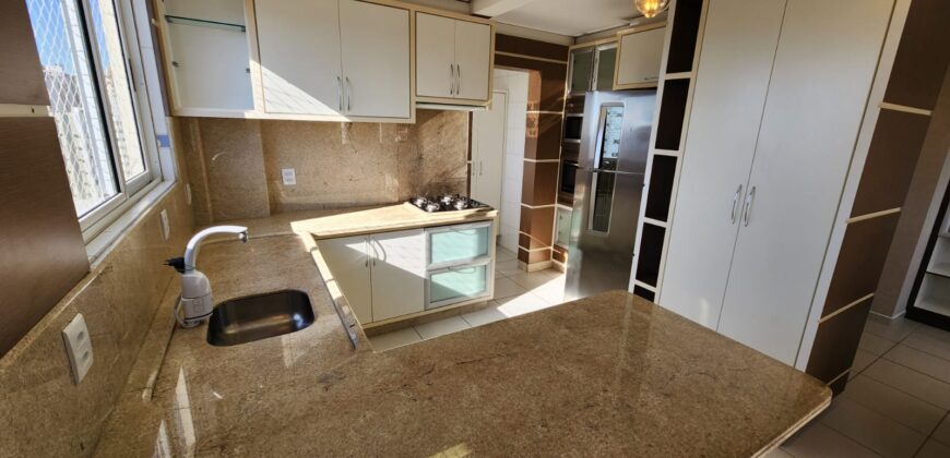 Apartamento à venda no Centro de Tubarão