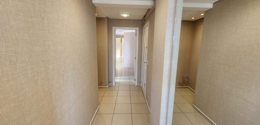 Apartamento à venda no Centro de Tubarão
