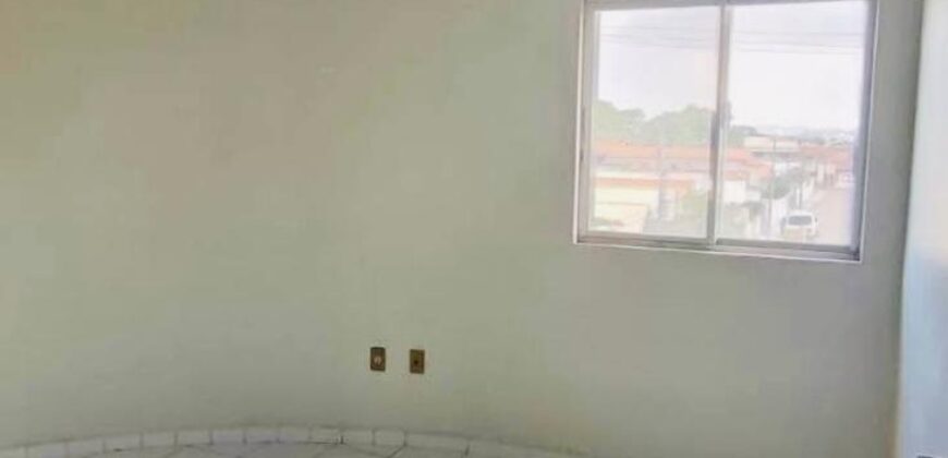 Apartamento à venda no bairro Revoredo