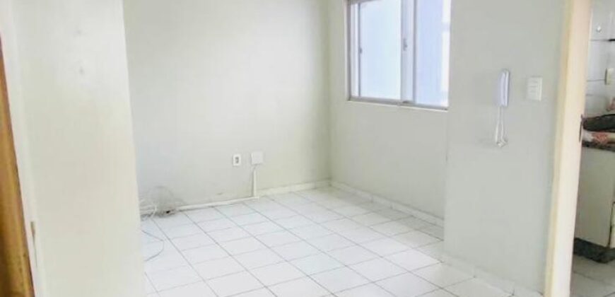 Apartamento à venda no bairro Revoredo