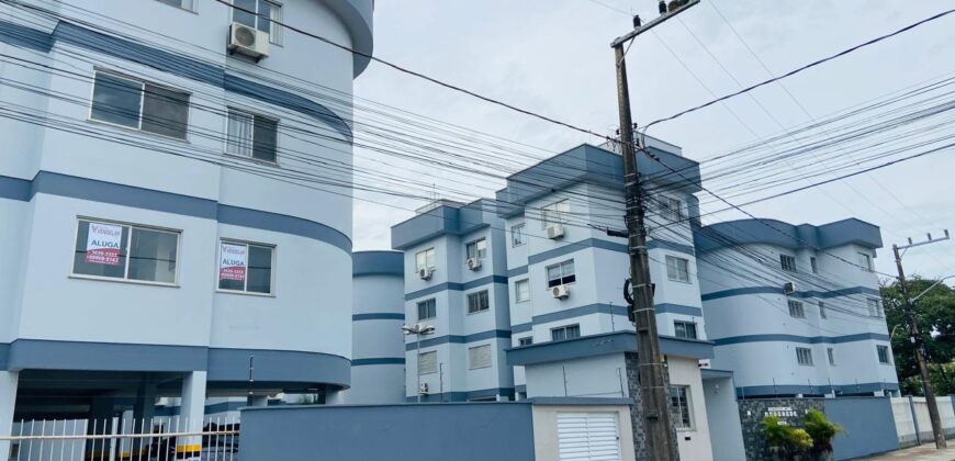 Apartamento à venda no bairro Revoredo