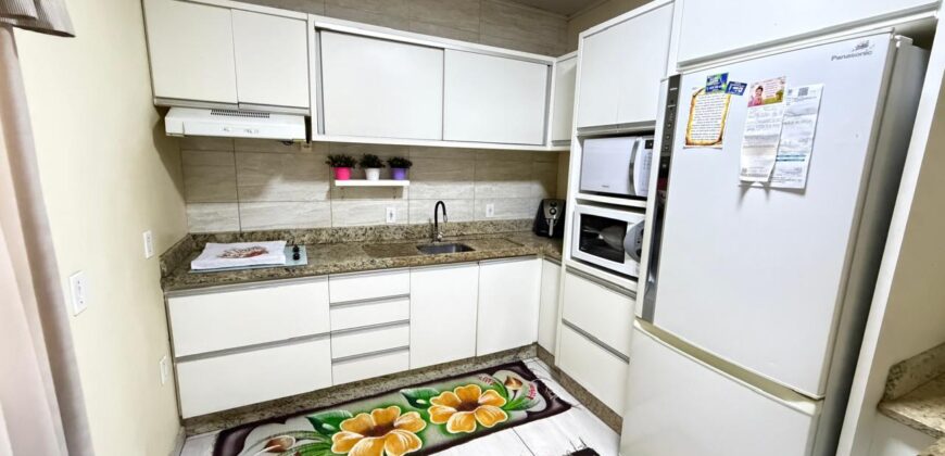 Casa geminada à venda no bairro São clemente, Tubarão