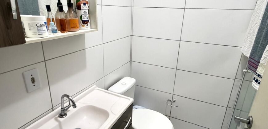 Casa geminada à venda no bairro São clemente, Tubarão