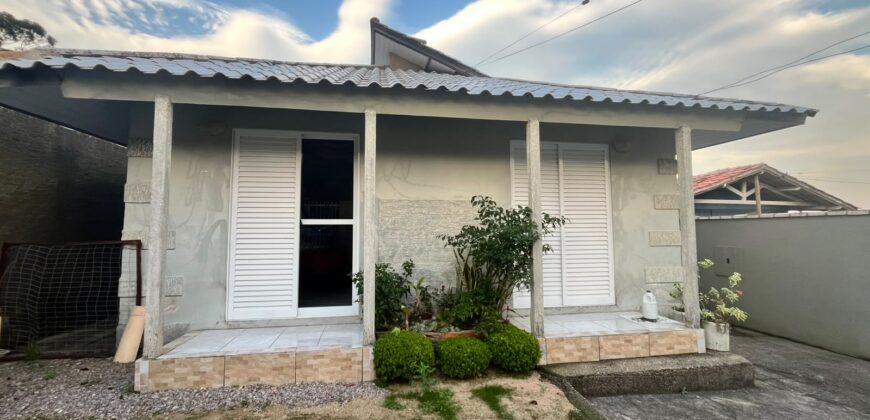 Casa à venda em Vila flor – Capivari de baixo