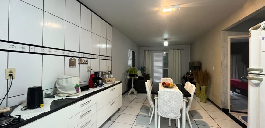 Casa à venda em Vila flor – Capivari de baixo